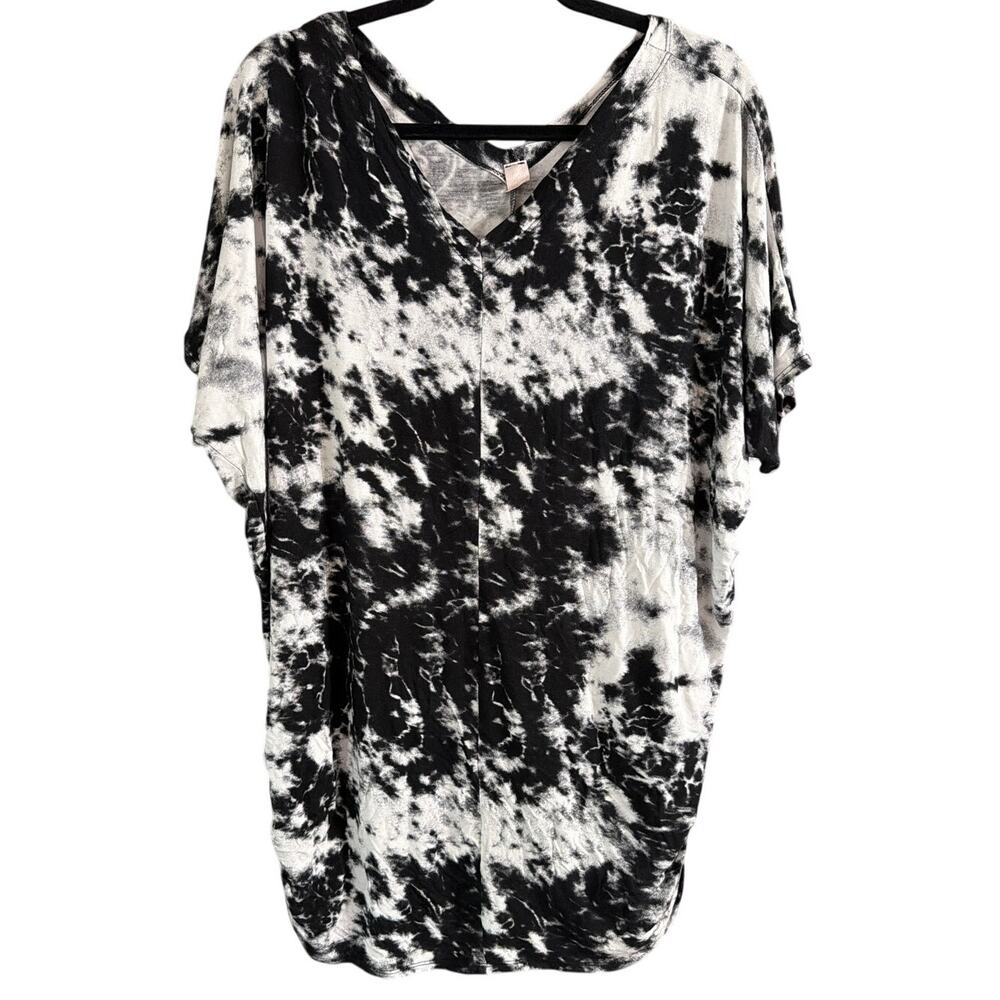 Minx USA Women's Plus Size Black & White Tie Dye V-Neck Shirt Size 3XL